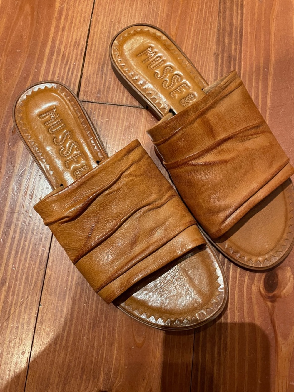 Mussed & Cloud made in Spain Brown Leather Slide Sandals - Picture 5 of 7